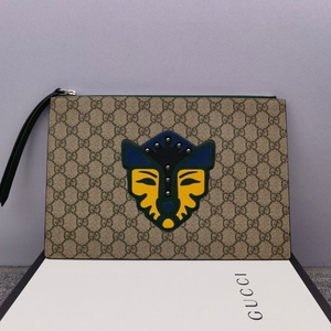 gucci薄款猫头图案手包 男女都可用 尺寸:约30.5*2