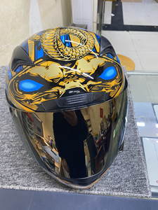 法老王头盔摩雷士