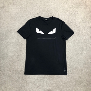 fendi 芬迪 小恶魔拉链短袖 48码 无配件 98新 1