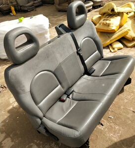 之光后排改装63716373637664006390面包车折叠座椅tb7223227276178