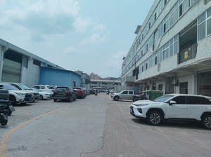 深圳光明区东坑二楼厂房出租，园区停车位多，交通方便靠近主干道