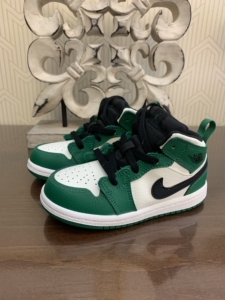 童鞋aj1白绿凯尔特人 8c尺码 黄金尺码 懂行者都懂 全新