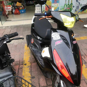 飞鹰rsz鬼火100c原装车新换的外壳外观很新带图三全部改件