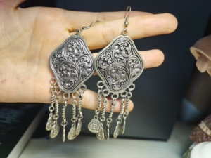 尼泊尔印度摩洛哥土库曼老银耳环