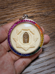 阿赞初2550泽度金"visa"