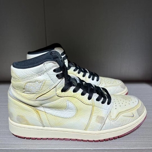 aj1尿渍黄44原盒 日常穿着 899