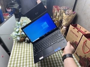 95新全球最轻800克富士通u939 8代双核超极本笔记本