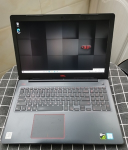 戴尔g3 3579笔记本电脑 i7八代gtx1050ti游戏