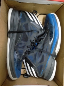 adidas crazy light 1 轻无敌 罗斯轻无