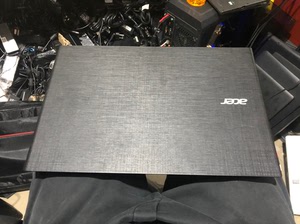 宏基笔记本n15q1 成色很新 配置i3 五代 内存8g 5