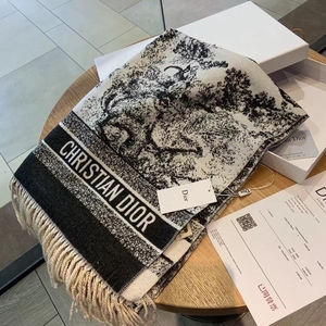 dior动物园款羊绒围巾 纯高品羊绒面料