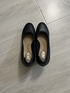 南航空乘牛皮高跟鞋 6cm跟高 很舒服 38尺码 赠送原包装