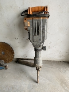 康帮电镐冲击钻混凝土地面破碎