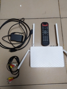网络机顶盒,用wifi.热点.看电视频道.99新,几乎没有使