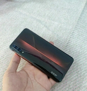 vivoiqoo游戏手机12 256骁龙855处理器