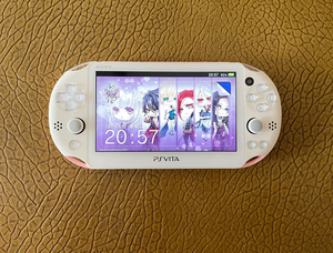 粉白色psv2000 200g内存 固化折腾 95新 限定粉