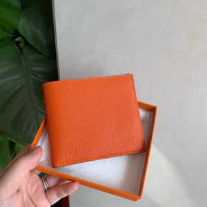 全新正品 爱马仕 hermes 短款钱包 橘色 男女都可以