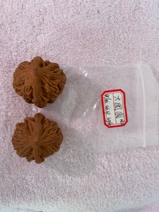 文玩核桃大团圆1对,手残买多了,超大尺寸,超圆,微修.包邮