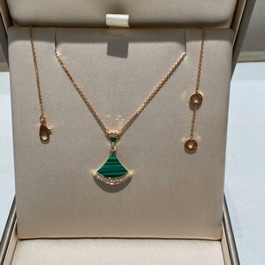 99新 宝格丽玫瑰金镶钻孔雀石绿扇子项链 新扣 上身显白 气