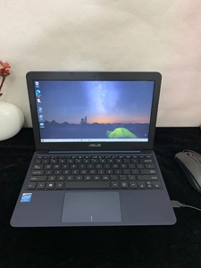 华硕四核上网本