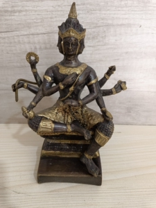 佛像神像,四面佛,鎏金,摆件,手上有些法器断了,底座有点变形