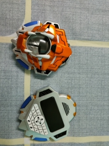 铠甲勇士召唤器地虎铠甲召唤器,炎龙,风鹰,雪獒,黑犀召唤器通