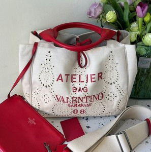 valentino 华伦天奴 帆布包 刘雯秦岚同款 孙艺珍
