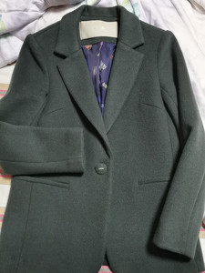 欧时力羊毛外套墨绿色S码，专柜购买。
