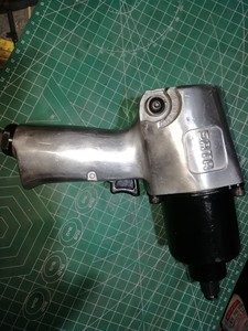 世达小风炮型号01113a.1/2方头,正常使用.