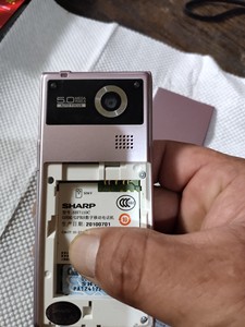 夏普sh7110c手机   很新 手机好的 外边小屏不亮