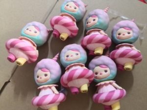 泡泡玛特散货毕奇泡泡圈系列 粉色糖果 盲盒娃娃 奶油滴胶手机