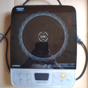 电磁炉苏泊尔型号c21s12功率2100w 各功能使用正常