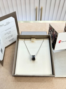 宝格丽黑陶瓷925纯银男女同款慈善款弹簧项链吊坠回收奢侈品.