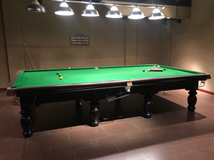 old world 奥德威钢库斯诺克实木台球桌 保存得很好