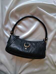 古驰gucci jackie中古老花马蹄扣腋下包logo压纹