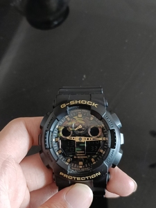 casio wr208ar手表,黑金迷彩,价格可刀,已过识货