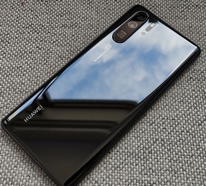 99新华为p30pro曲面屏手机亮黑色8 128,麒麟980