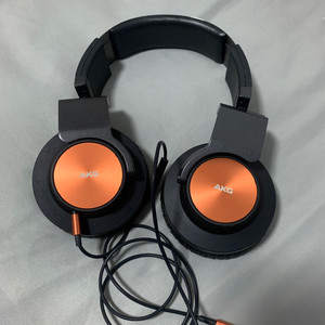 akg爱科技k545头戴式耳机,无损音质京东自营1599购入