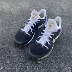 科比 kobe 毒液5 黑金 42.5 成色不错 氧化很小