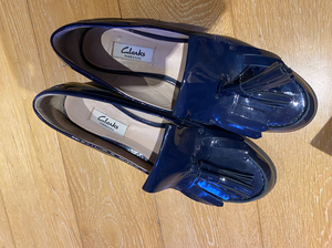 Clacks女鞋，39码，搬家便宜出，英国专柜购买