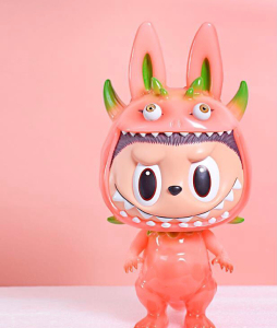 龙家升zimomo t9g labubu泡泡玛特 山椒鱼