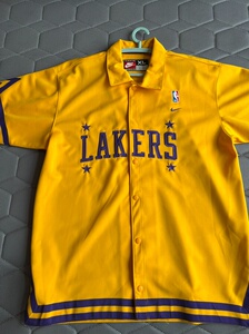 nba正品耐克nike洛杉矶湖人队四星复古开扣开衫出场服训练_阿里巴巴找