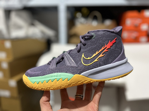 nikekyrie7gs欧文7破晓大童/女子ct4080-5