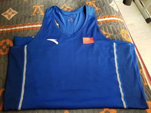 安踏拳击比赛服