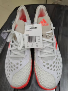 阿迪达斯里约款42码全新未穿   击剑鞋