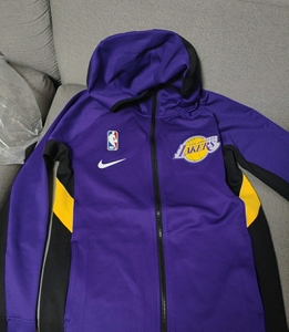 正品耐克nba湖人队球员版出场服关联科比只有m码