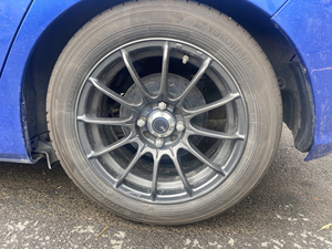 雅泛迪n715轮毂15寸,成色9.5新,只有轻微划伤几乎看不