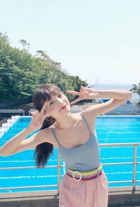 网红林小宅同款立体条纹小胸显瘦连体泳衣 腰带遮肚连体游泳衣女