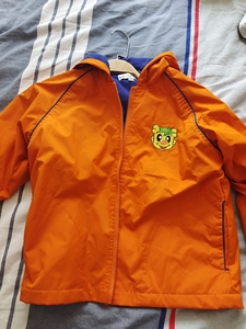 00留泪619淘宝吉的堡幼儿园园服堡服校服100码 套装 衣服77裤子