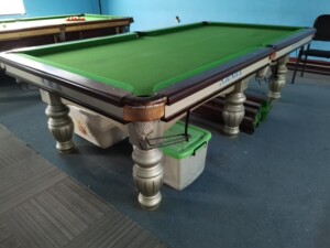 台球桌二手球桌处理 君爵分体钢库一个,送球和杆